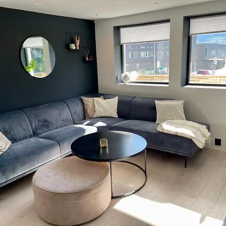Luxury Apartement Close To City Centre With Free Parking Tromso Exterior photo
