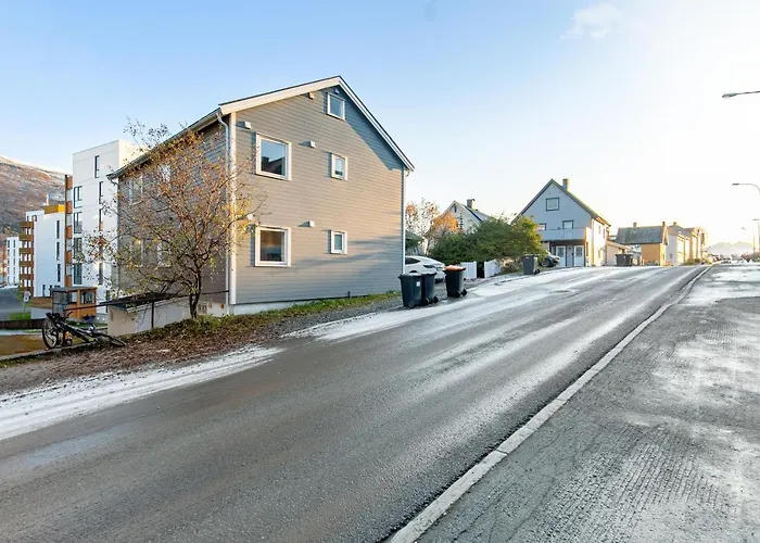 Luxury Apartement Close To City Centre With Free Parking